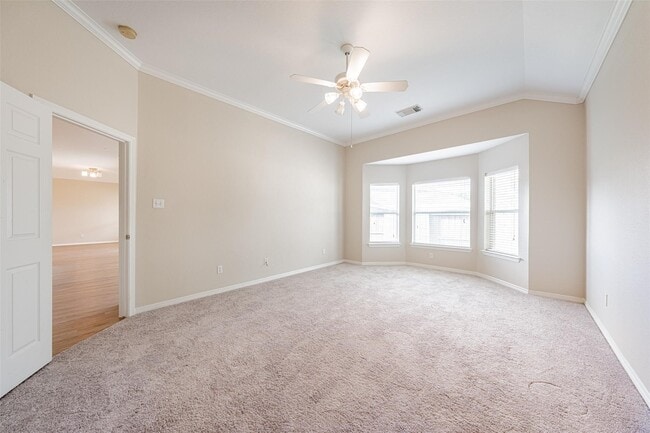 Building Photo - 13727 Charterhouse Way
