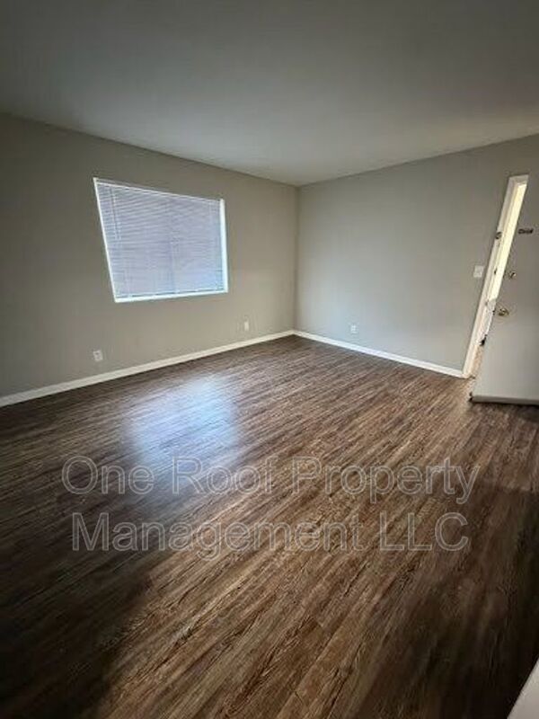 Primary Photo - 636 N 31 St