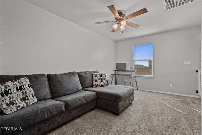 Building Photo - 13514 Bradford St