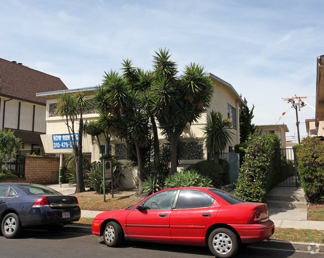Primary Photo - 1249 Brockton Ave