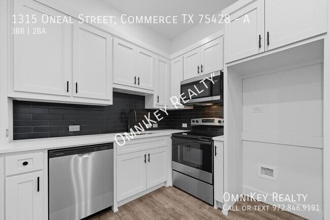 Building Photo - 1315 Oneal St