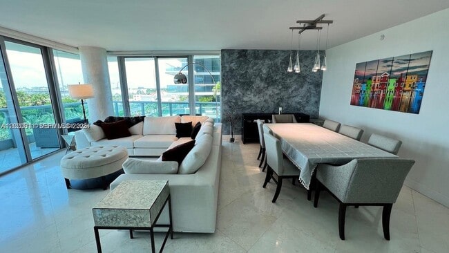 Building Photo - 9401 Collins Ave