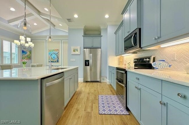 Building Photo - 7270 Saona CT