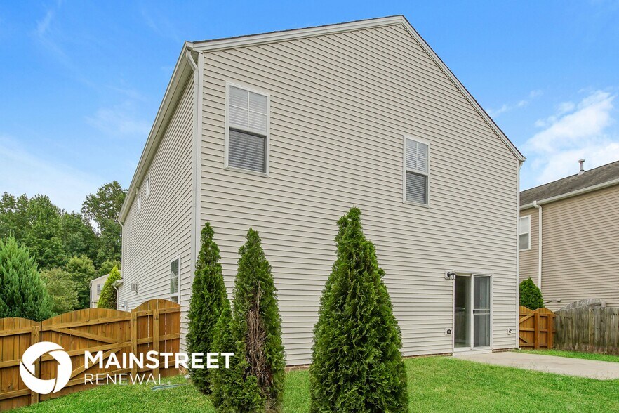 Building Photo - 2436 Ferdinand Dr