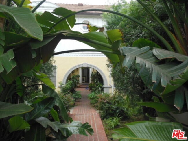 Primary Photo - 9066 Shoreham Dr