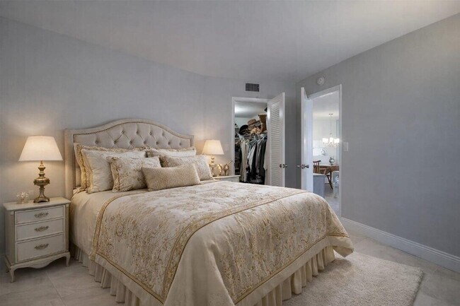 Building Photo - 4500 N Federal Hwy