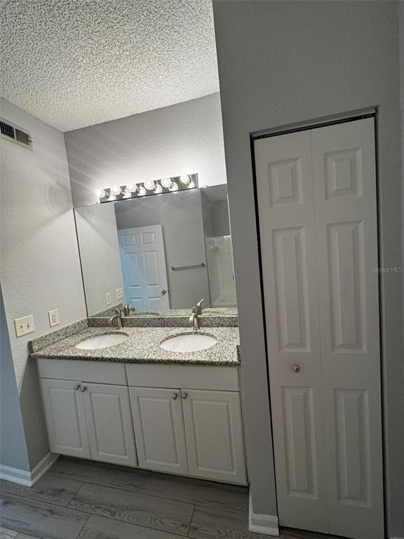 Building Photo - 2513 White Magnolia Way