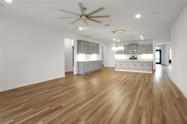 Building Photo - 1801 Lavin Plaza