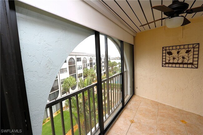 Building Photo - 1023 Anglers Cove