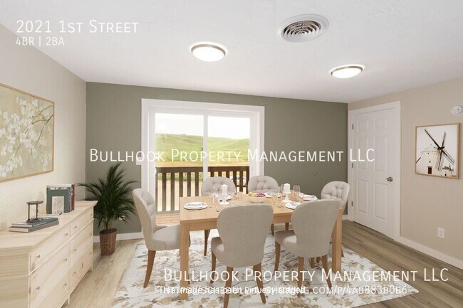 Building Photo - 2021 1st St