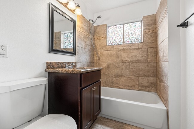 Building Photo - 9005 Gabriel St