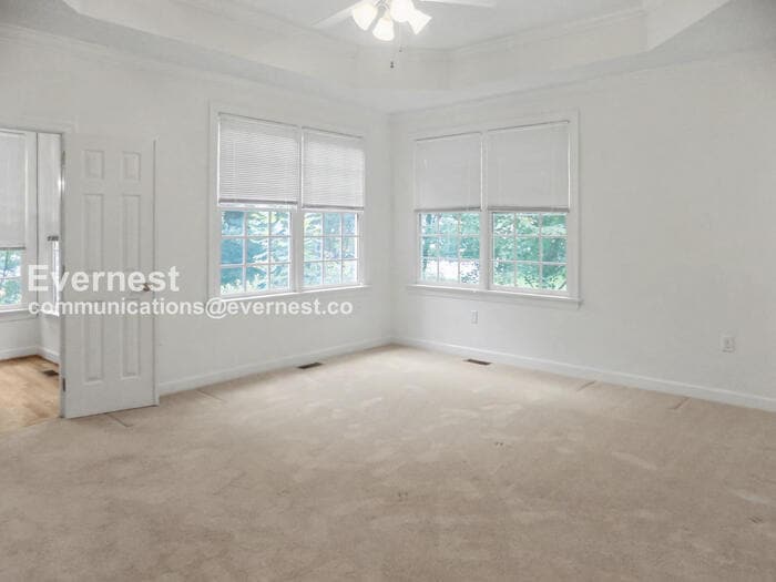 Building Photo - 108 Glasgow