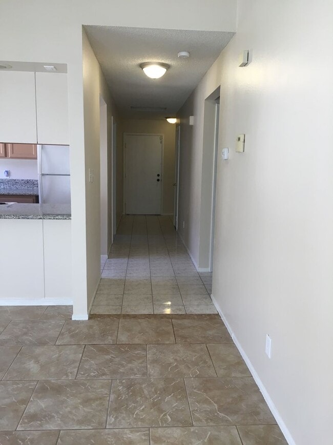 Building Photo - Great Location close to shopping at Durango and Summerlin Parkway