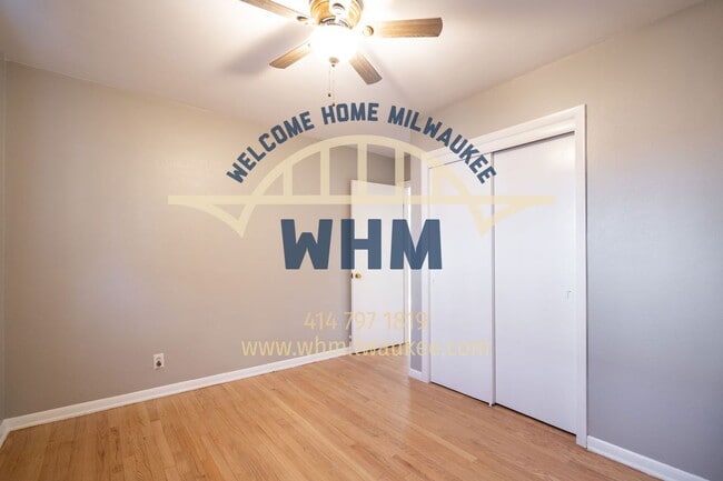 Building Photo - 2526 S 96th St