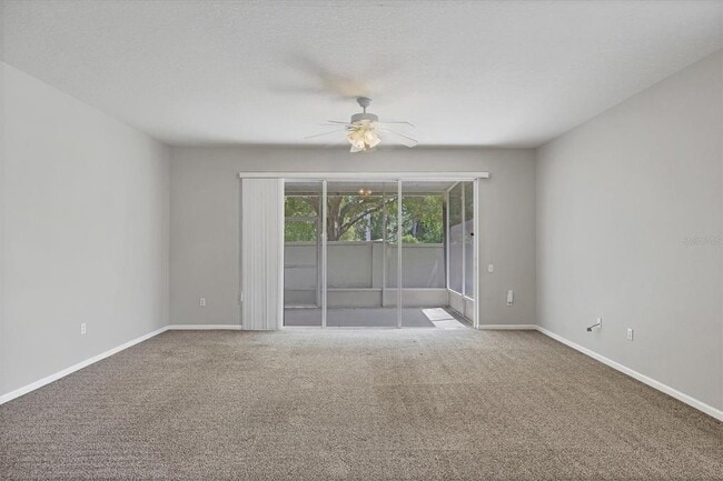 Building Photo - 4920 Pond Ridge Dr