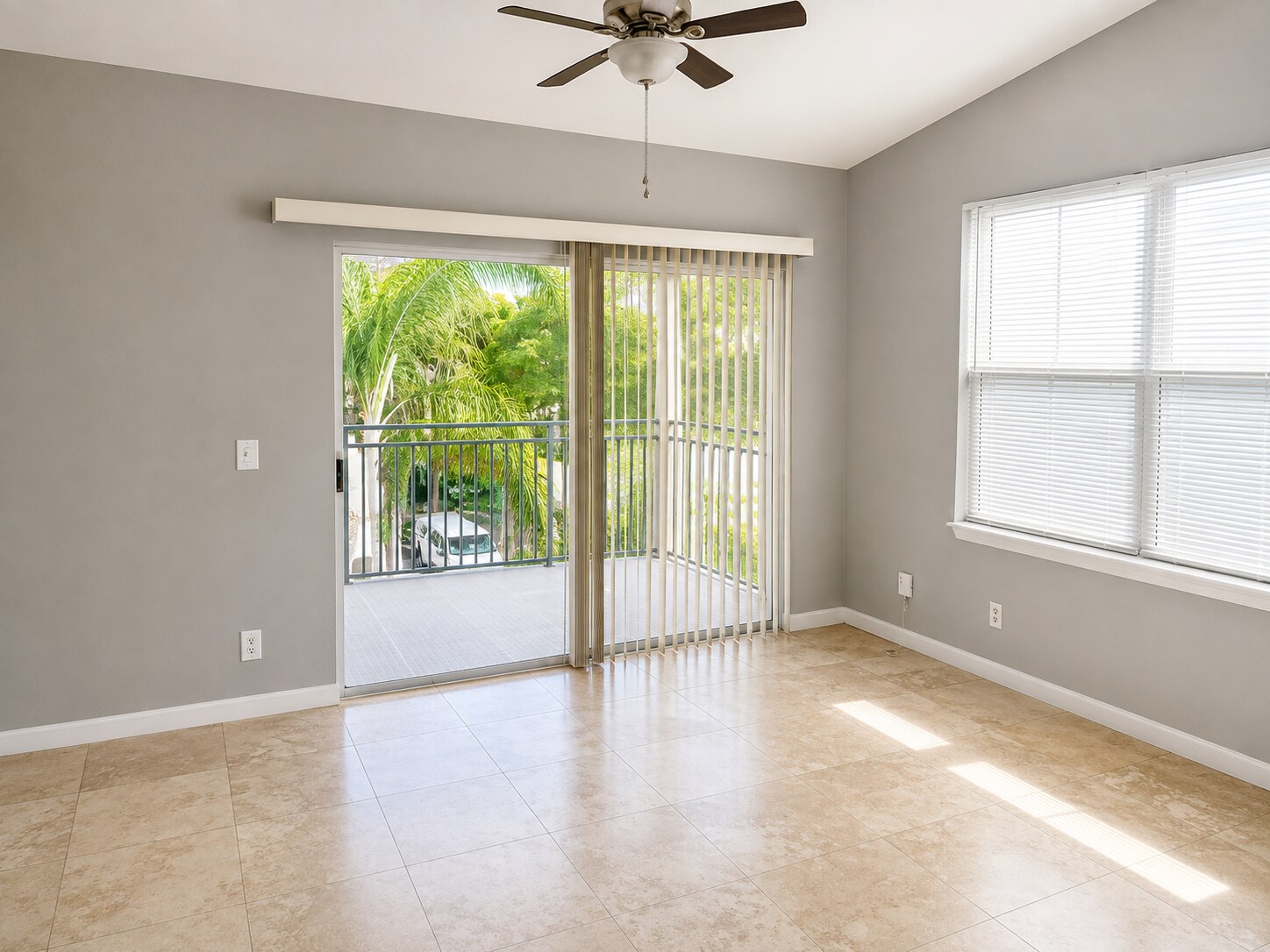 Building Photo - 1760 Palm Cove Blvd