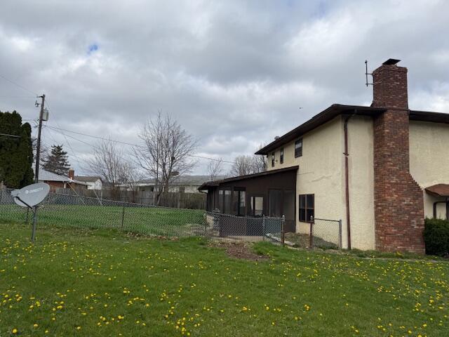 Building Photo - 1239 Bradshire Dr