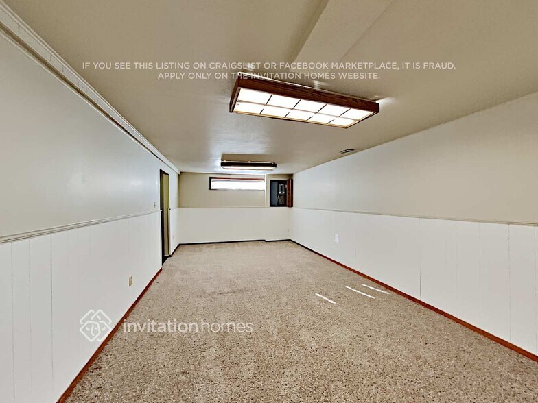 Building Photo - 617 S 301st St