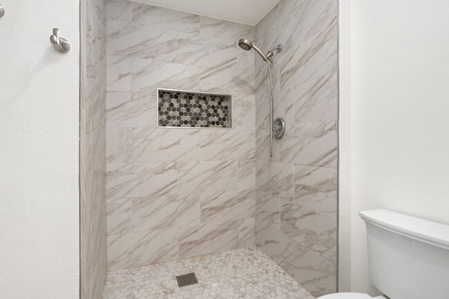 Building Photo - 5259 Prince Valiant Dr
