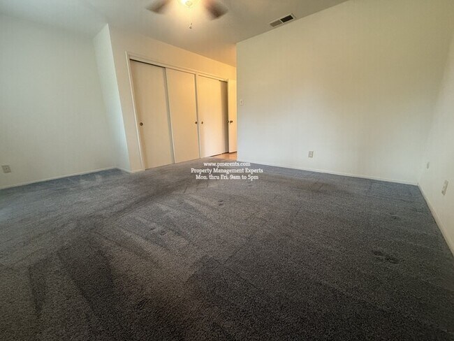 Building Photo - 6324 Savannah Pl