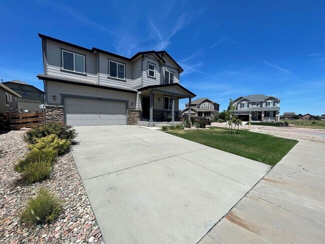 Building Photo - Spacious Charmer in sought after Meridian Ranch community- 2 houses from park
