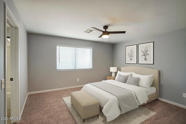 Building Photo - 15020 W Watson Ln