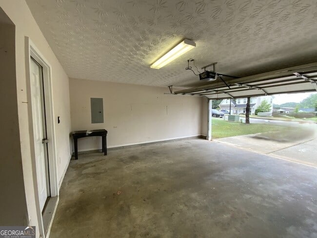 Building Photo - 69 Jameston Dr