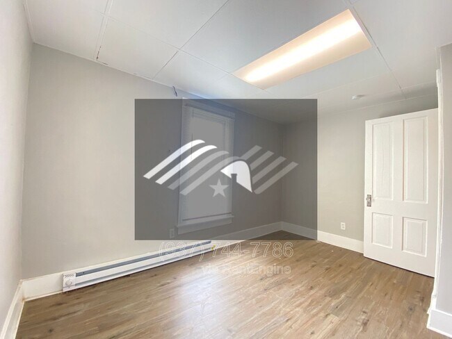 Building Photo - 323 Harrison St