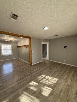 Building Photo - 1905 Hasley Dr