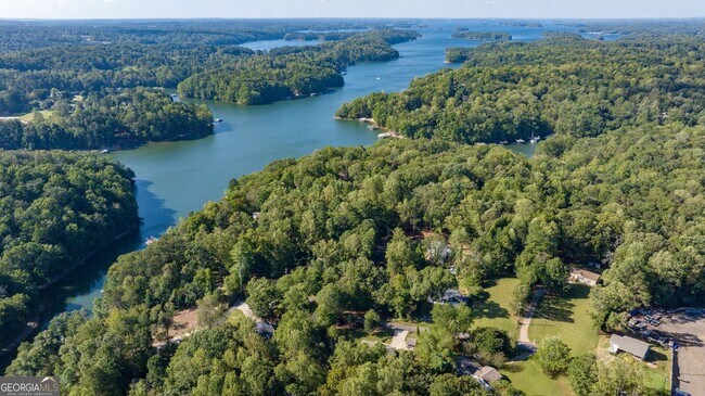 Building Photo - 4041 Fincher Dr