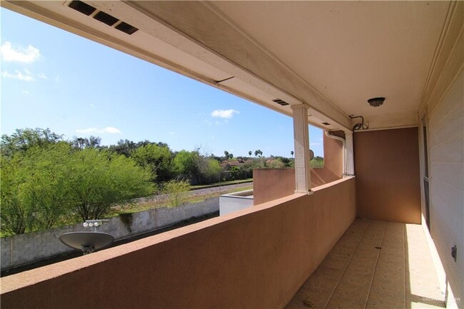 Building Photo - 15 Fourth N St