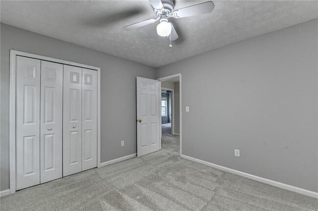 Building Photo - 5229 Pine Branch Ct