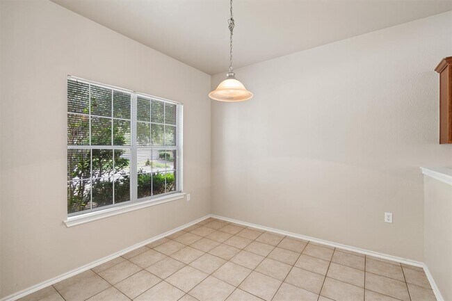 Building Photo - 10936 Furrow Hill Dr