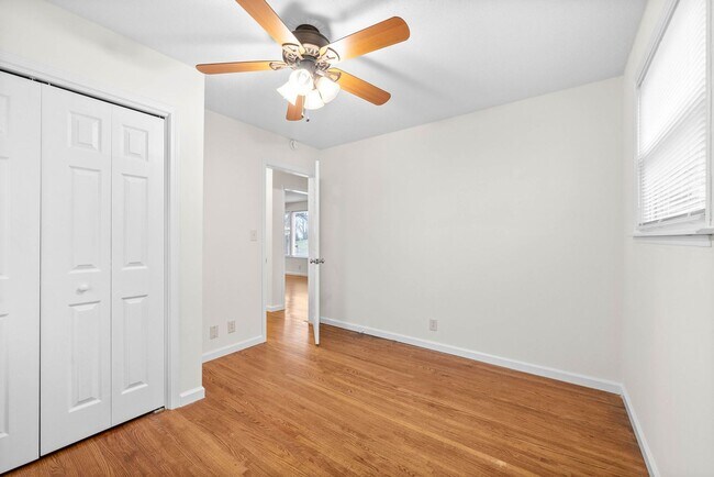 Building Photo - 2522 Timberwood Dr