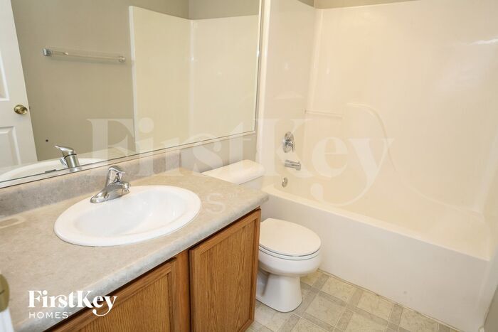 Building Photo - 3526 Firethorn Drive