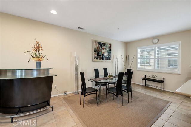 Building Photo - 1250 Flint Dr