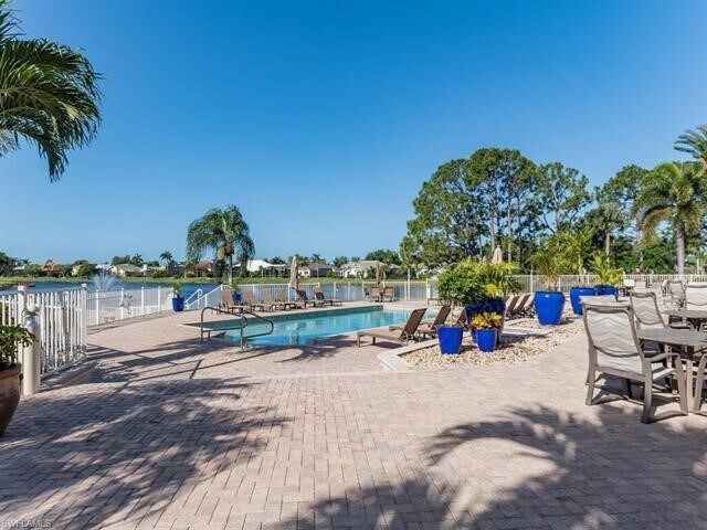 Building Photo - 11305 Longshore Way E