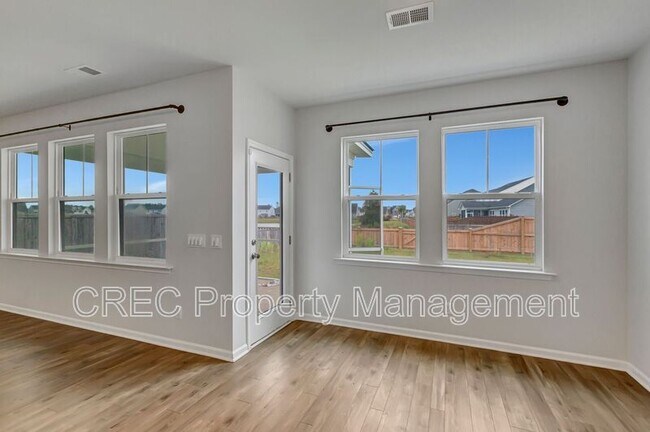 Building Photo - 270 Firewheel Ct