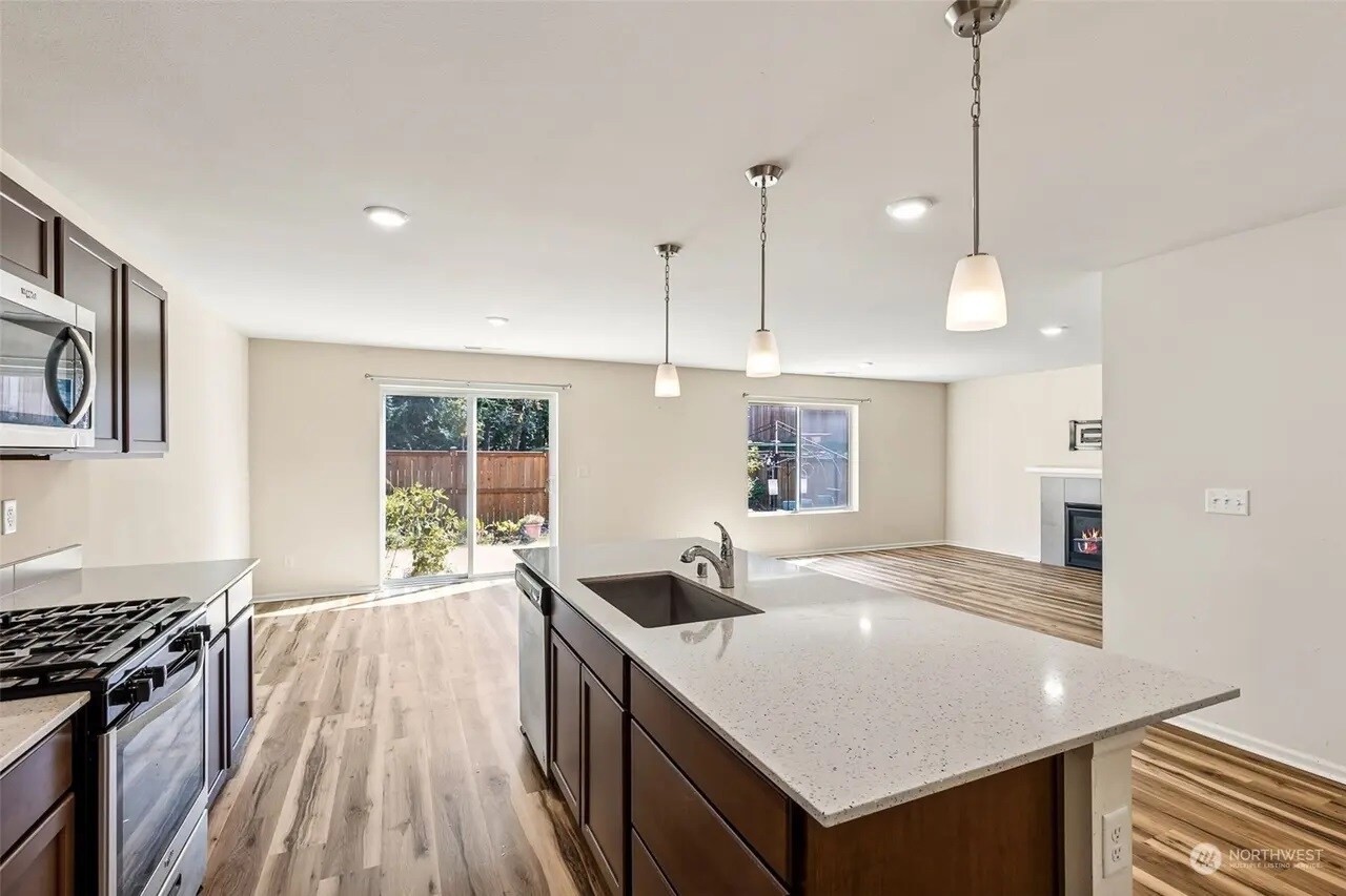 Kitchen - 1389 92nd Way SE