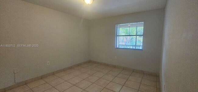 Building Photo - 15661 SW 104th Terrace