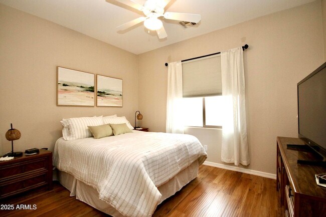 Building Photo - 3045 E Firestone Dr