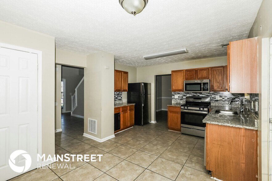 Building Photo - 1496 Paladin Ct