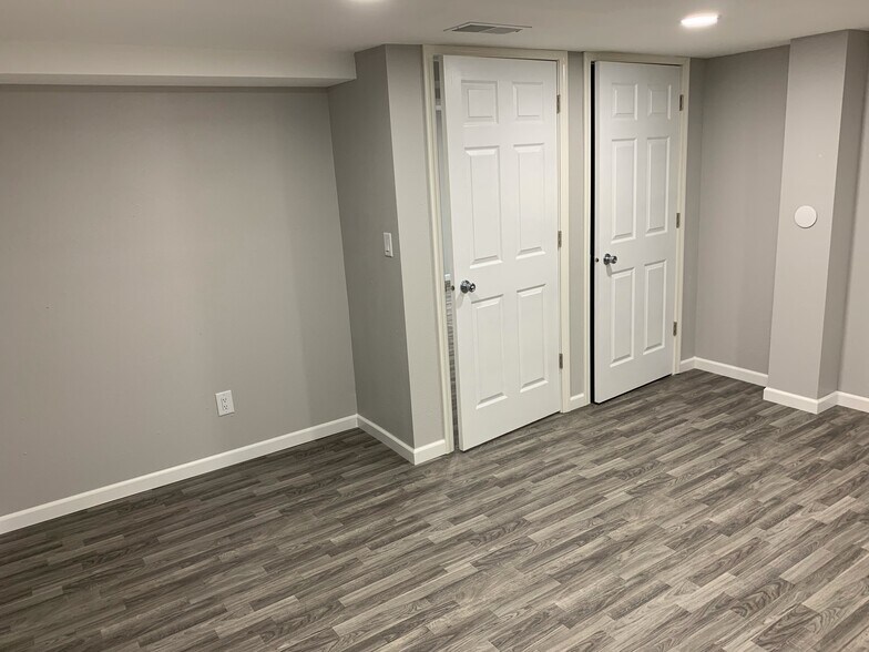 Nonconforming Room Basement - 424 12th Ave S