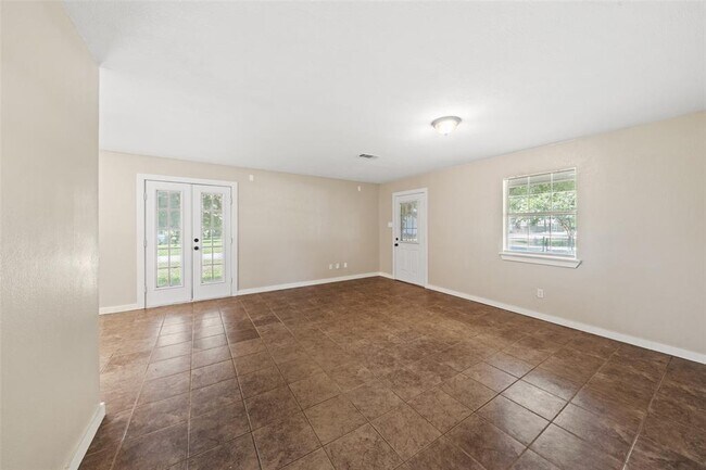 Building Photo - 202 Penick Rd