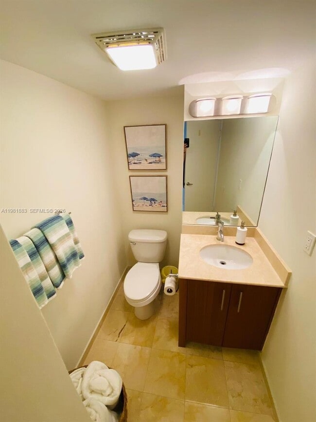 Building Photo - 10275 Collins Ave