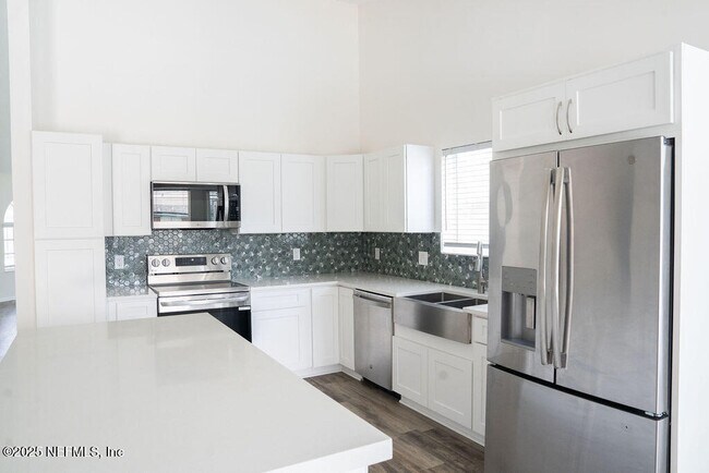 Building Photo - 2779 Chesterbrook Ct