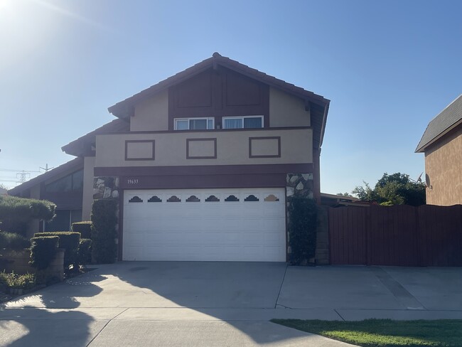 Primary Photo - 19633 Nicholas Ave