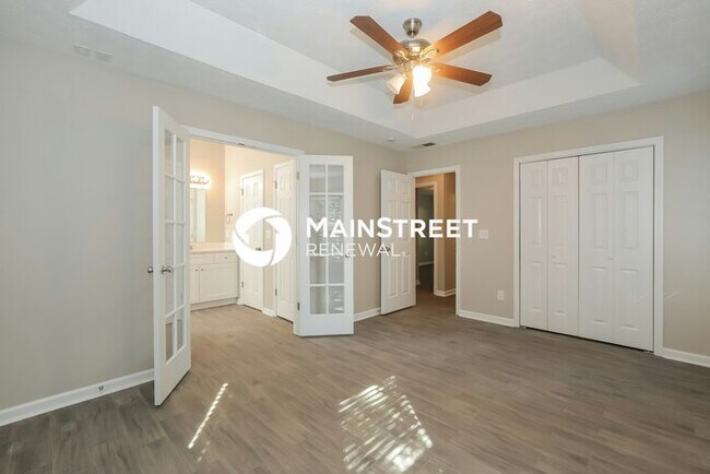 Building Photo - 3 Bedroom Pet-Friendly Home in LOGANVILLE,...