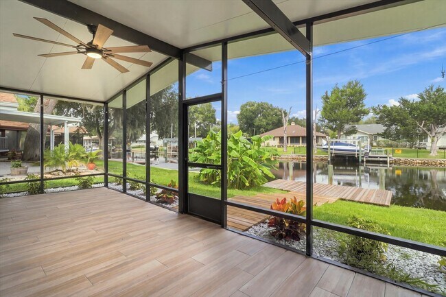 Building Photo - 11625 W Riverhaven Dr