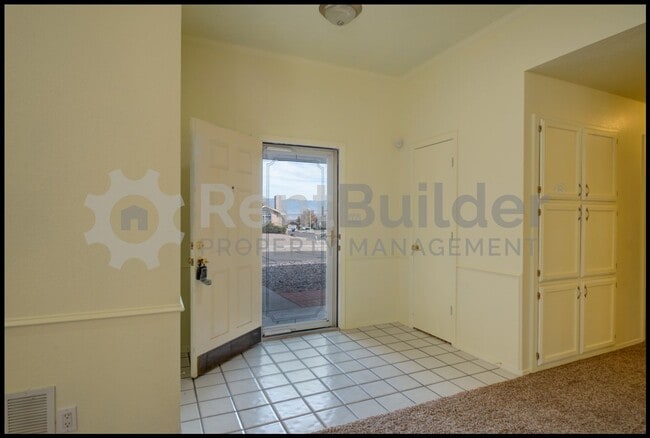Building Photo - CALL US TODAY AT (505) 808-6467 TO SCHEDULE A CONVENIENT SHOWING